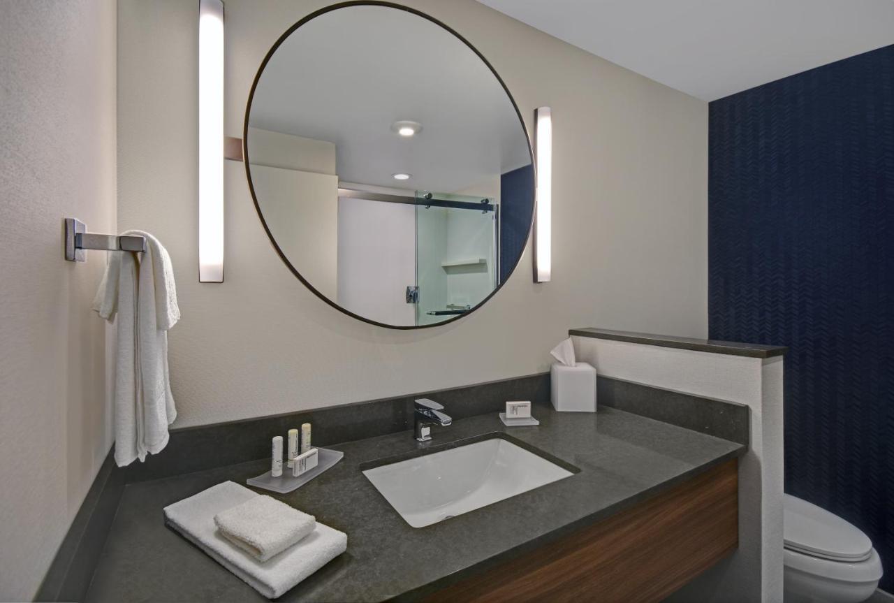 Fairfield By Marriott Inn & Suites Norfolk Bagian luar foto