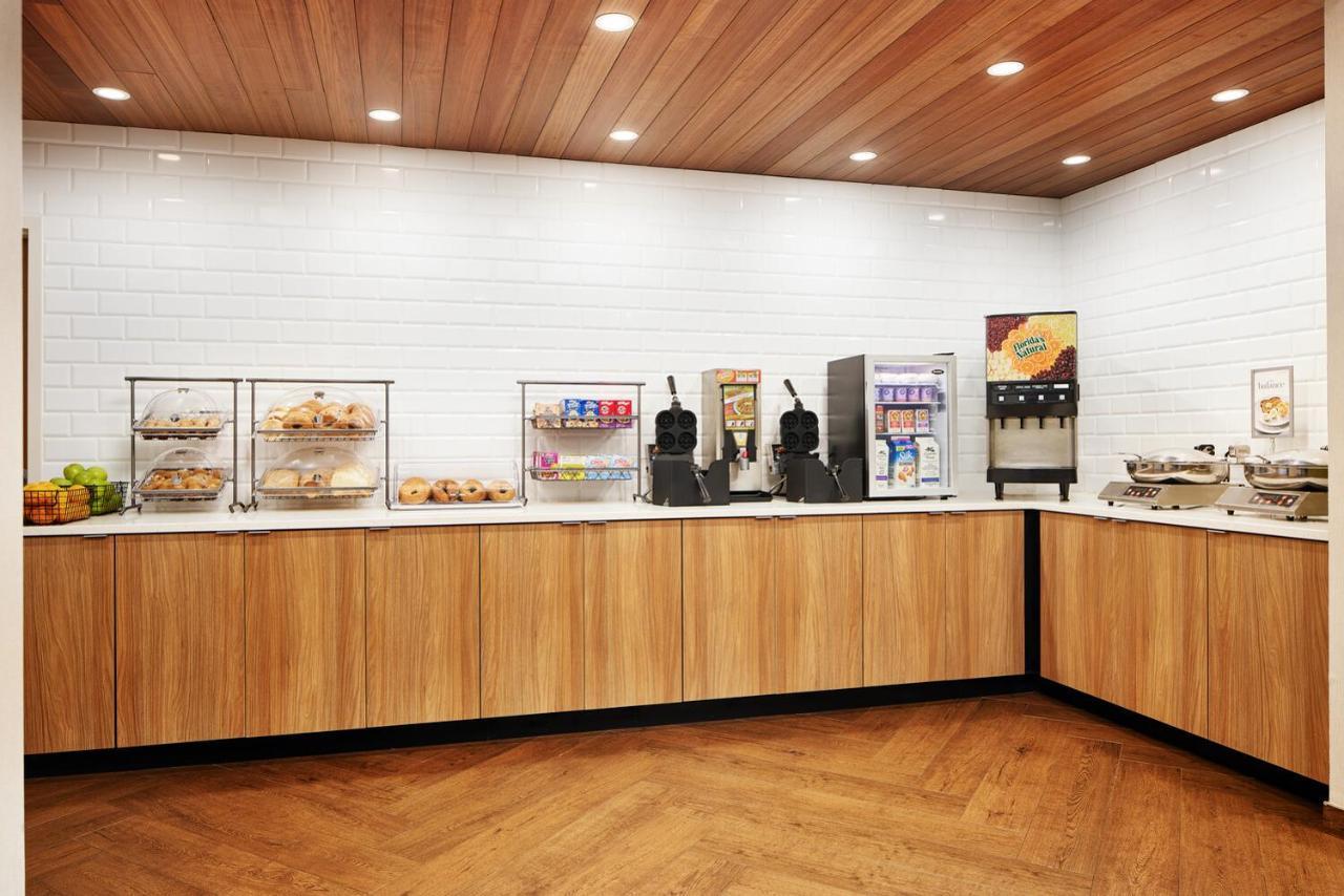 Fairfield By Marriott Inn & Suites Norfolk Bagian luar foto