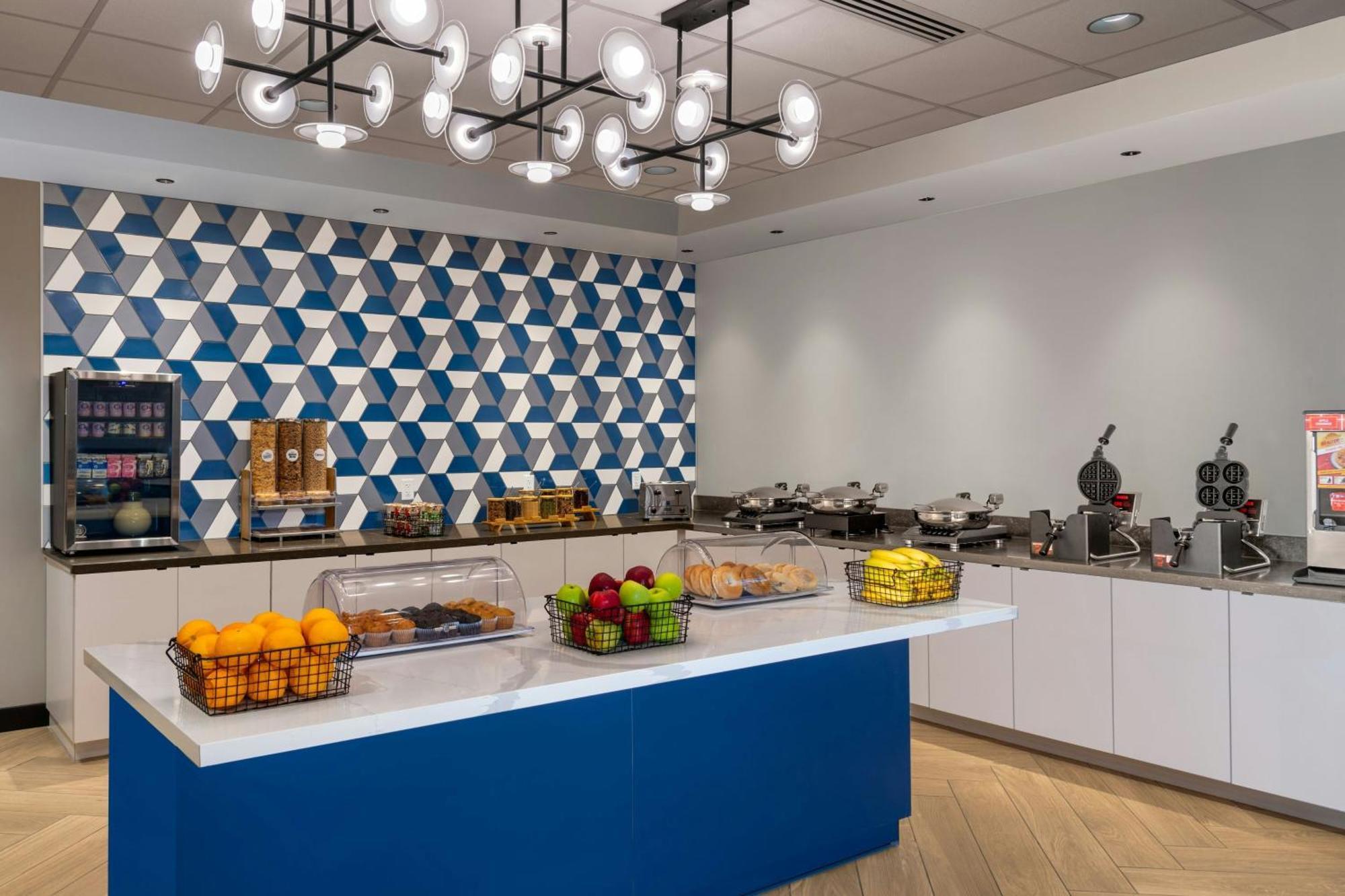 Fairfield By Marriott Inn & Suites Norfolk Bagian luar foto